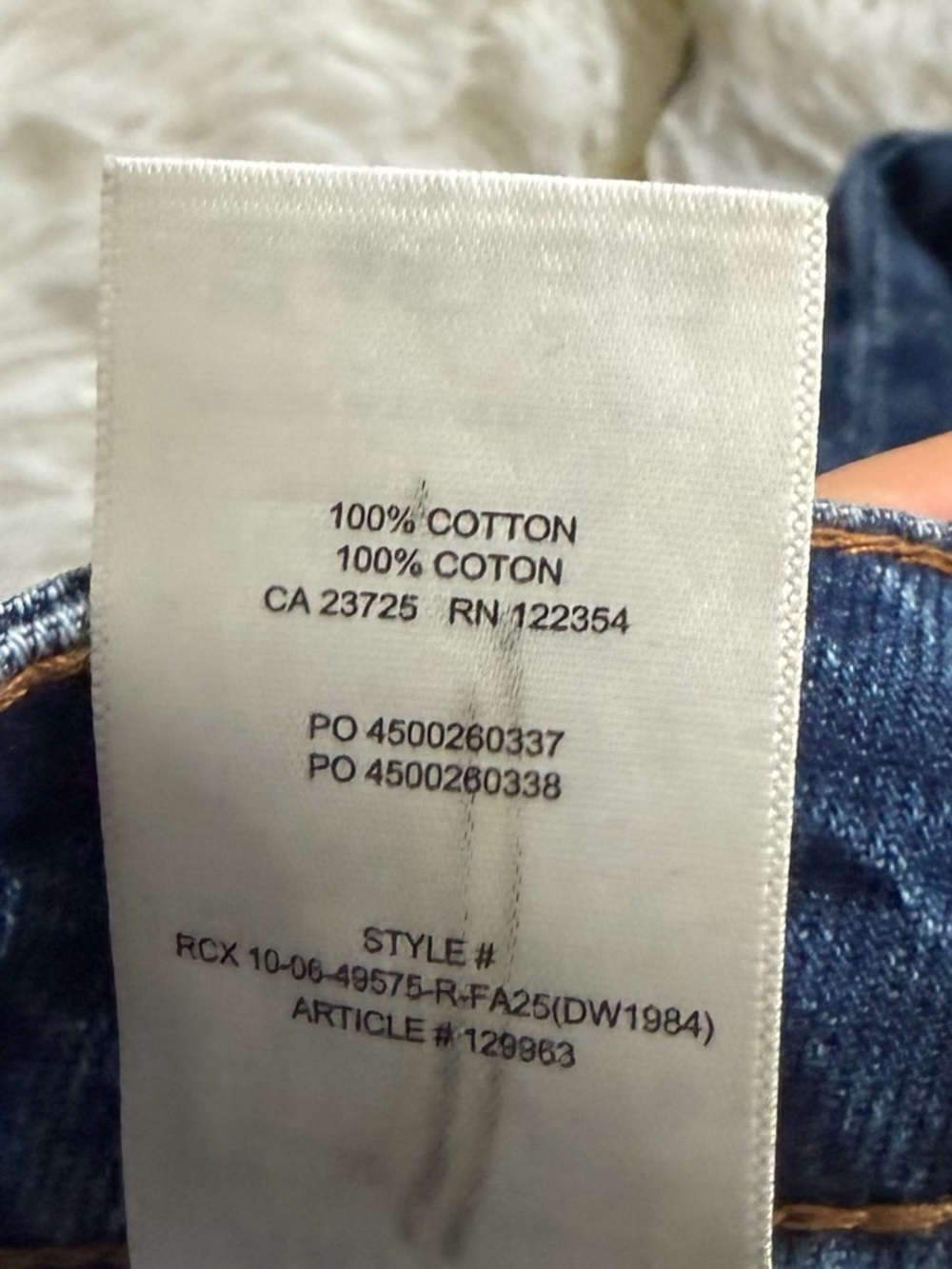 Aritzia Denim Forum The Farrah Curve-Fit Hi-Rise Wide Jean - Picture 9 of 9